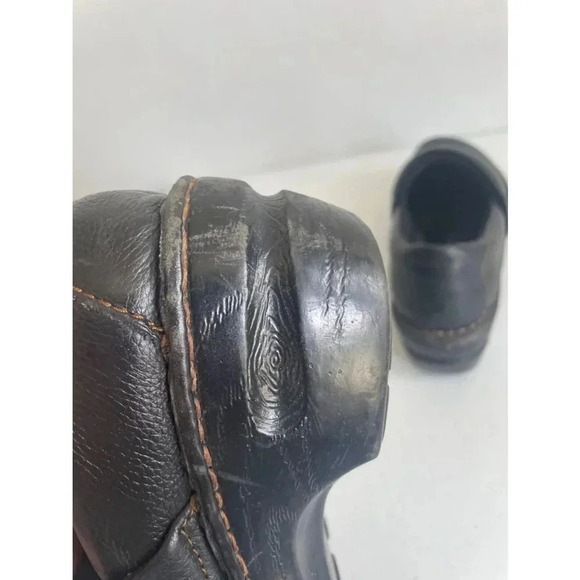 Women's BOC Black Leather Clogs Size 7 GUC! - Picture 5 of 8